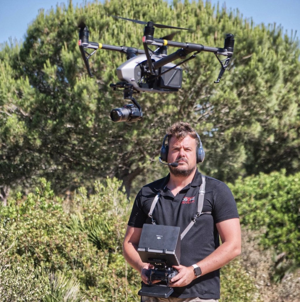 Alquiler de Drones y Equipos Audiovisuales